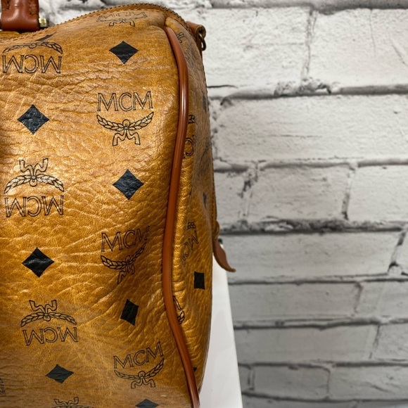 MCM Visetos Boston Medium Vintage Leather Handbag MCM München - Picture 5 of 16